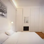 Apartament Rozelor