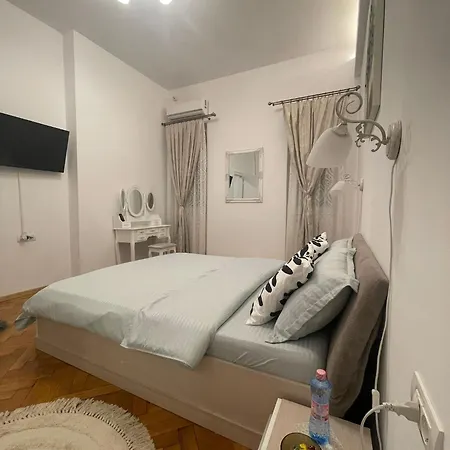 Rozelor تيميشورا